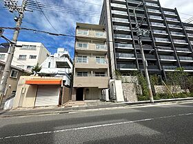 KMコート  ｜ 兵庫県神戸市中央区下山手通８丁目（賃貸マンション1LDK・5階・36.00㎡） その1