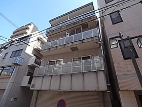 新井マンション  ｜ 兵庫県神戸市中央区元町通３丁目（賃貸マンション1K・3階・22.17㎡） その1