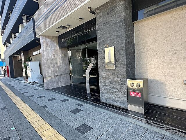 エントランス