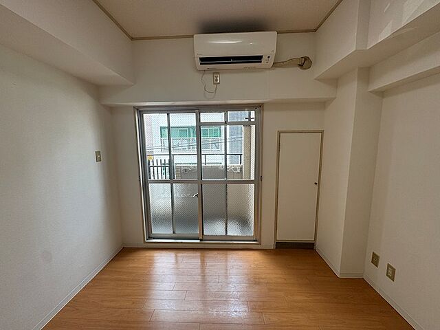 寝室
