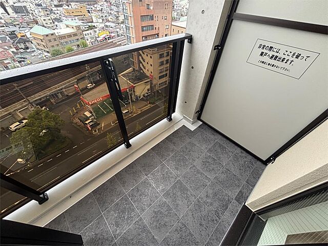 バルコニー
