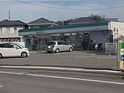 ファミリーマート法花大橋北店まで911ｍ