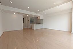 パシフィックロイヤルコートみなとみらいアーバンタワー 2110 21階ワンルームのリビング/ダイニング