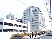 町田市民病院 610m
