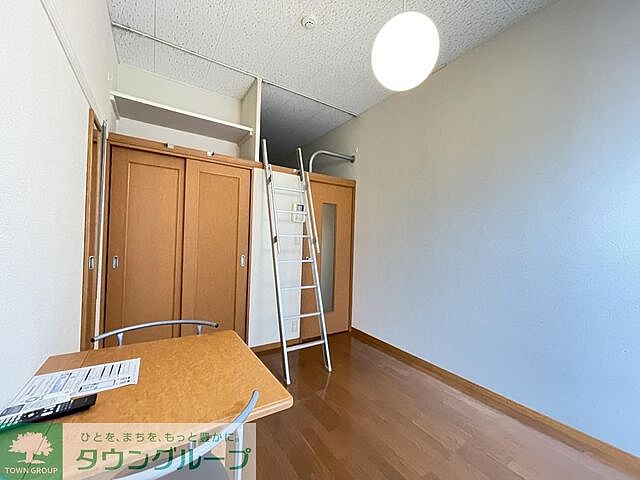 寝室