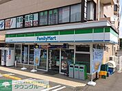 ファミリーマート 190m