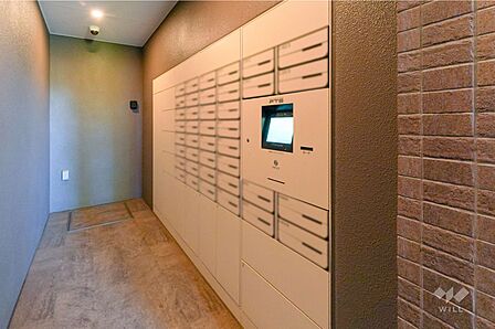 宅配ボックスと共用ポスト