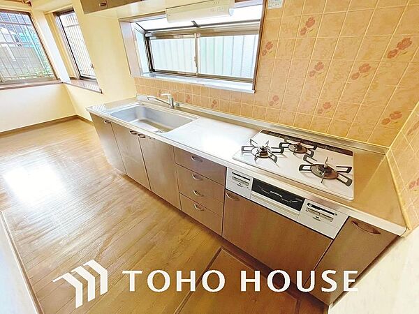 キッチンを拡大表示
