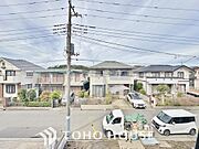 その豊かな眺望にふさわしい空間には、通風・採光にも優れ、心地よい光と風があふれています。