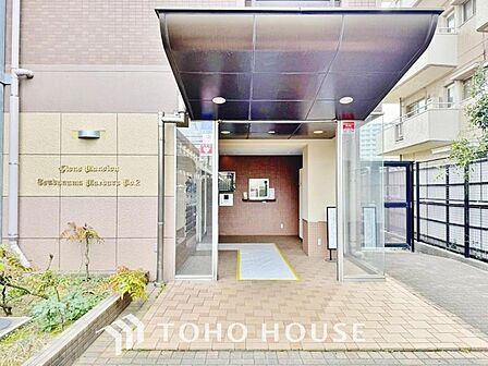 訪れる方へ古来からの伝統美を伝えてくれる空間です。温故知新のコンセプトを静かに力強く表現しています。