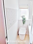 温水洗浄便座は日本が誇るトイレ文化のひとつです。各家庭にも当たり前になりつつある設備のひとつです。