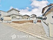 陽光に愛され、家族に包まれた本邸宅は、どんなに月日が経っても【オンリーワン】に輝き続けます。
