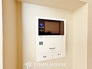 見える安心をカタチにしました。誰が来てもわかる様にモニター付きインターホンを設置。