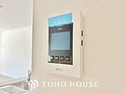 見える安心をカタチにしました。誰が来てもわかる様にモニター付きインターホンを設置。