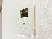 見える安心をカタチにしました。誰が来てもわかる様にモニター付きインターホンを設置。