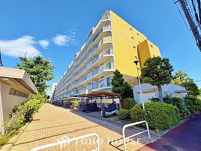 外観:建物の居住性に拘った邸宅は、「落ち着き」と「安らぎ」と「快適」を実現してくれます。 外観:建物の居住性に拘った邸宅は、「落ち着き」と「安らぎ」と「快適」を実現してくれます。
