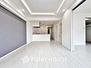 作り手の「気持ちの良いリビングでお過ごししていただきたい」という思いを感じさせます。