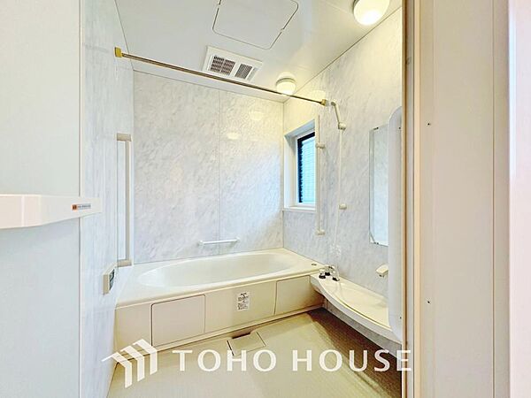 浴室を拡大表示