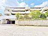 外観：四季折々の変化を楽しめる心地よい場所。時間の経過と共に味わいが出る素敵な空間へ。