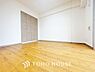 子供部屋：お子様の心と身体を見守る子供部屋として、思春期のプライバシーを重視したり成長に合わせて机やベットを自由にレイアウトできるようにと、小さな自立心を育むお部屋作りを見越してご覧下さい。