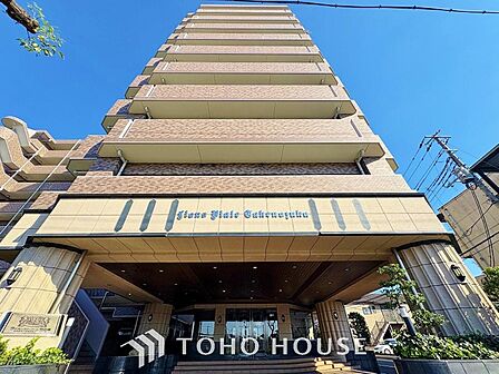 忙しく過ぎゆく日常を置き去るほど、ゆったりした時間が流れる住環境。「快適」は「家」と「街」と「環境」が調和した時に訪れるだと改めて感じさせてくれます。