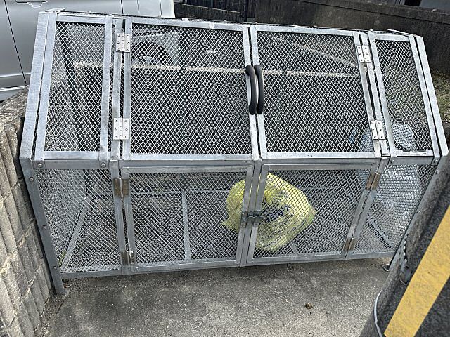 ゴミ捨て場