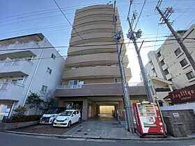 兵庫県姫路市安田１丁目（賃貸マンション3LDK・8階・73.36㎡） その1