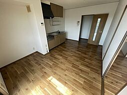 ナギサーレ 101 1階3DKのリビング/ダイニング