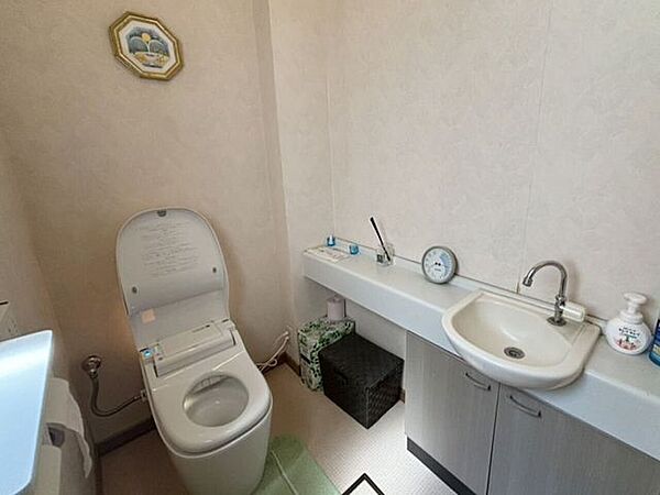 トイレを拡大表示