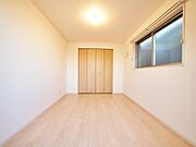 ライフスタイルに合わせて、子供部屋・趣味室など多目的に活用可能な洋室です。