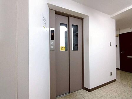 エレベーター(本物件は9階となります)