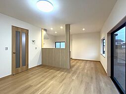 リビング/ダイニングの画像