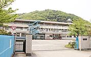 倉敷市立連島南小学校 655m