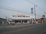 ローソン倉敷平田店 406m