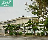 倉敷市立西阿知小学校 788m