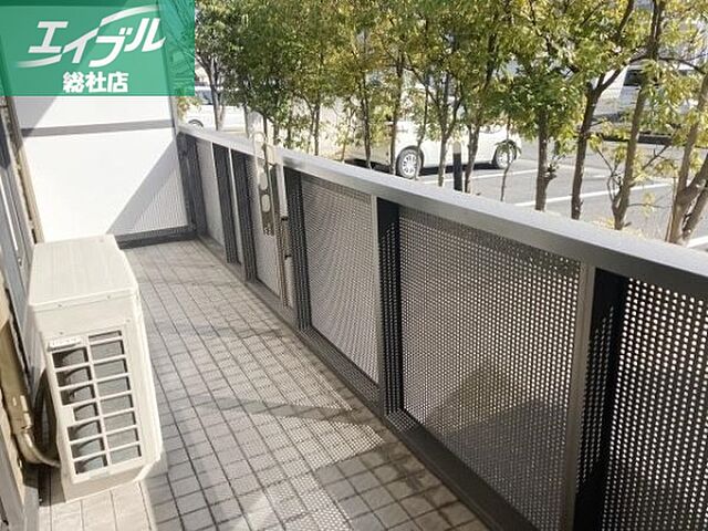 バルコニー