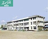倉敷市立万寿東小学校 744m