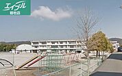 倉敷市立緑丘小学校 1366m