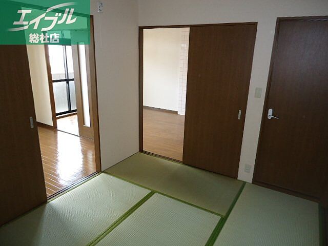 寝室