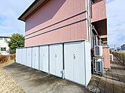 ストッカー