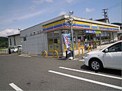ミニストップ 日高西芝店（1855m）