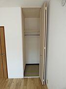 洋室収納　同間取別部屋のお写真です