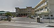 豊岡市立三江小学校（520m）