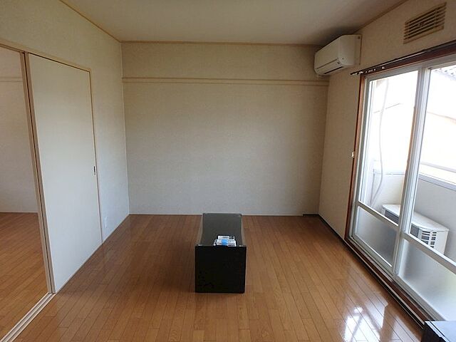 寝室