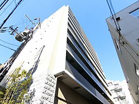 S-RESIDENCE江坂Alegria  ｜ 大阪府吹田市垂水町3丁目（賃貸マンション1K・9階・24.79㎡） その1