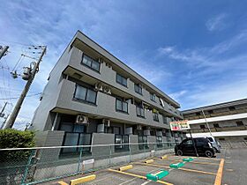 ウエストコート江坂  ｜ 大阪府吹田市江坂町2丁目（賃貸マンション1LDK・3階・40.00㎡） その1