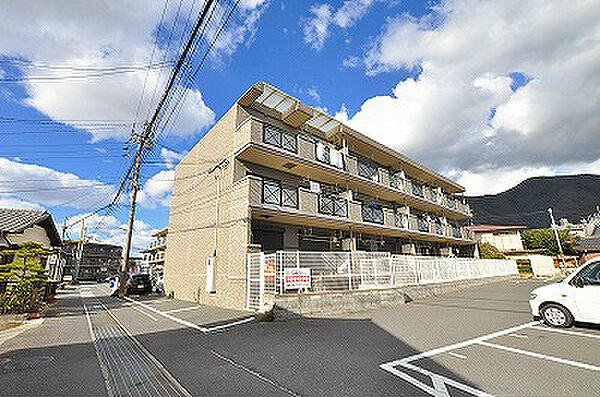 エルスール湯川参番館 103｜福岡県北九州市小倉南区湯川新町３丁目(賃貸マンション2LDK・1階・58.59㎡)の写真 その1