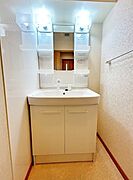 ★洗面脱衣所/シャワー付き洗面台★