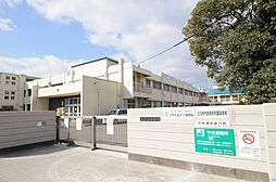 ☆北九州市立西小倉小学校（590m）