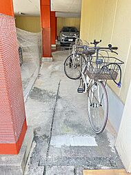 10 / 19